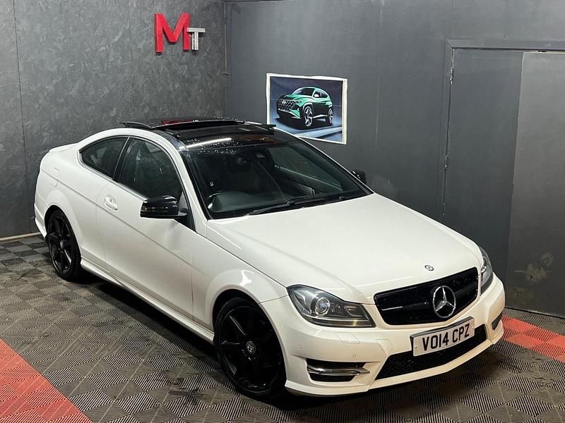 Used Mercedes C220 Sport Edition 170 HP (125 kW) 2014 White Coupe