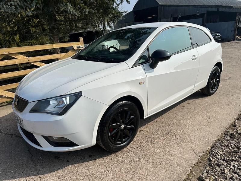 Used Seat Ibiza Ecomotive 75 HP (55 kW) 2013 White Hatchback