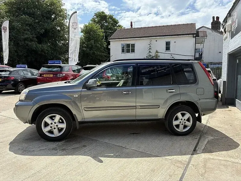 Used Nissan X-Trail SE 136 HP (100 kW) 2007 Grey SUV
