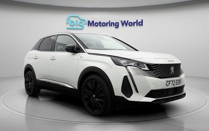 Used Peugeot 3008 Premium 131 HP (96 kW) 2022 White SUV