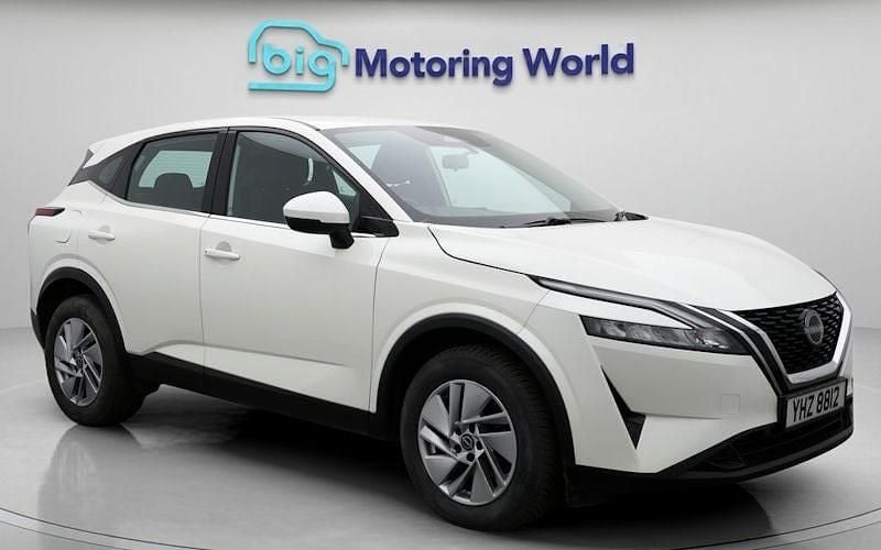 Used 2022 Nissan Qashqai Acenta Premium SUV | £17,701 (Good price) - Image 1/4