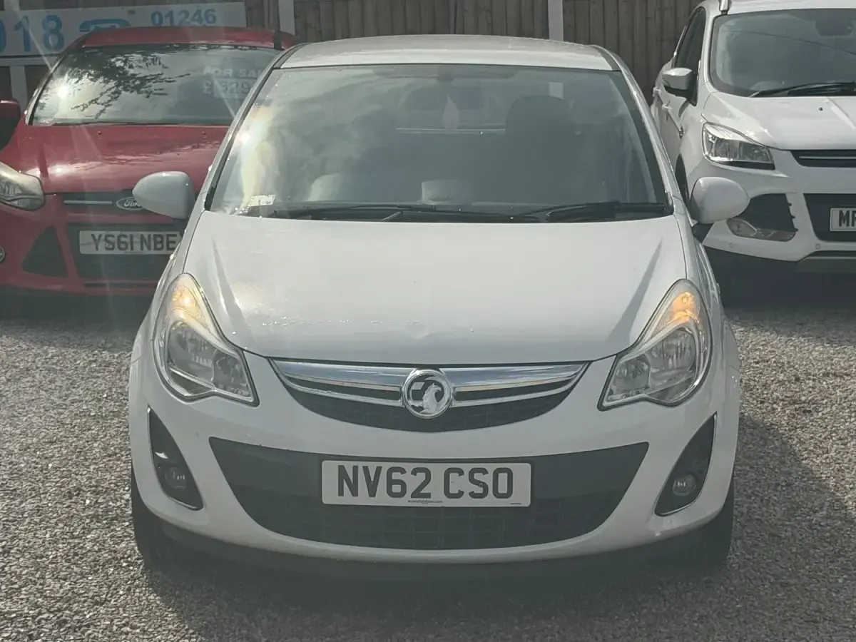 Used Vauxhall Corsa Active 2012 White Hatchback