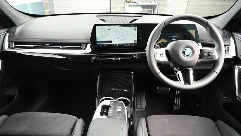 Used BMW iX1 Luxury Line 147 kW (201 HP) 2025 Silver SUV