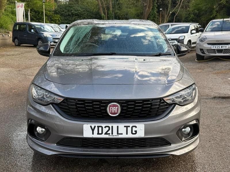 Used Fiat Tipo S 95 HP (69 kW) 2021 Brown Hatchback