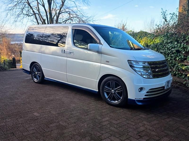 White Used 2018 Nissan Elgrand MPV | £5,990 - Image 1/4