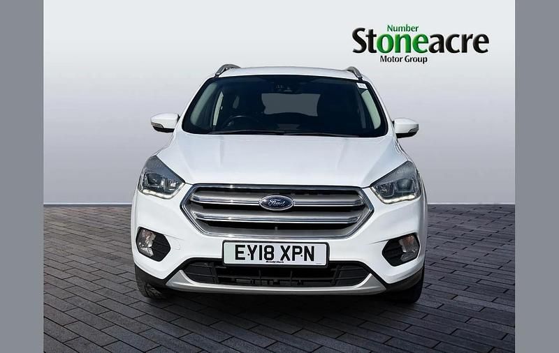 Used Ford Kuga Titanium 120 HP (88 kW) 2018 White SUV