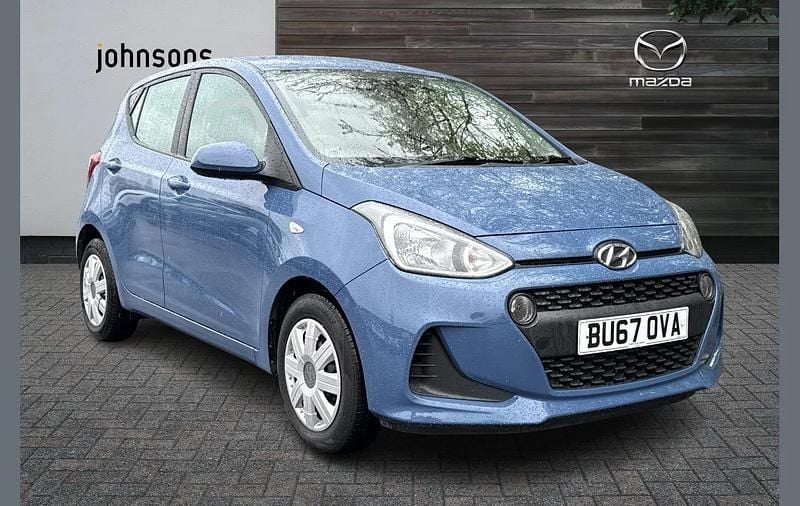 Used Hyundai i10 SE 87 HP (63 kW) 2017 Blue Hatchback