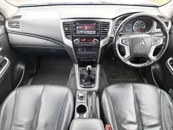 Usado Mitsubishi L200 2021 Prateado Pickup