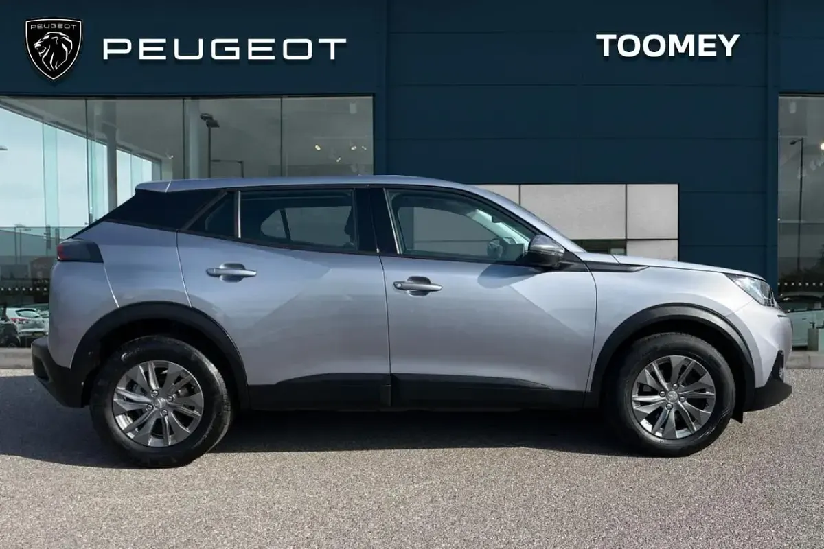 Used Peugeot 2008 Active Premium 100 HP (73 kW) 2020 Grey SUV