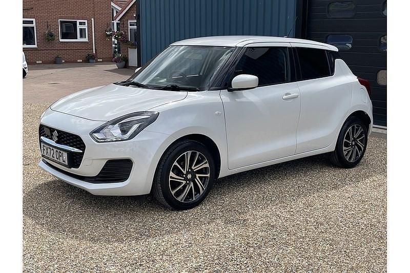 Used Suzuki Swift SZ-L 83 HP (61 kW) 2022 White Hatchback