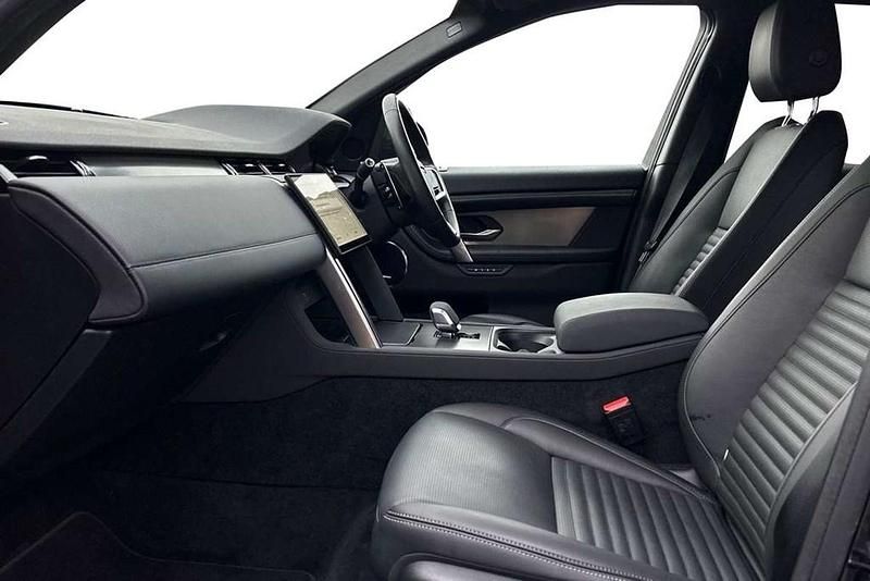 Used Land Rover Discovery Sport SE Dynamic 200 HP (147 kW) 2024 Black SUV