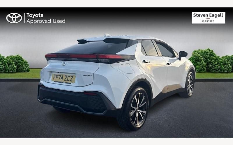 Used Toyota C-HR Design 223 HP (164 kW) 2026 SUV