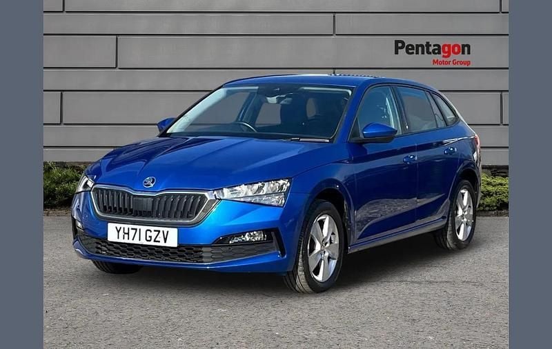 Used Skoda Scala SE 108 HP (79 kW) 2021 Blue Hatchback