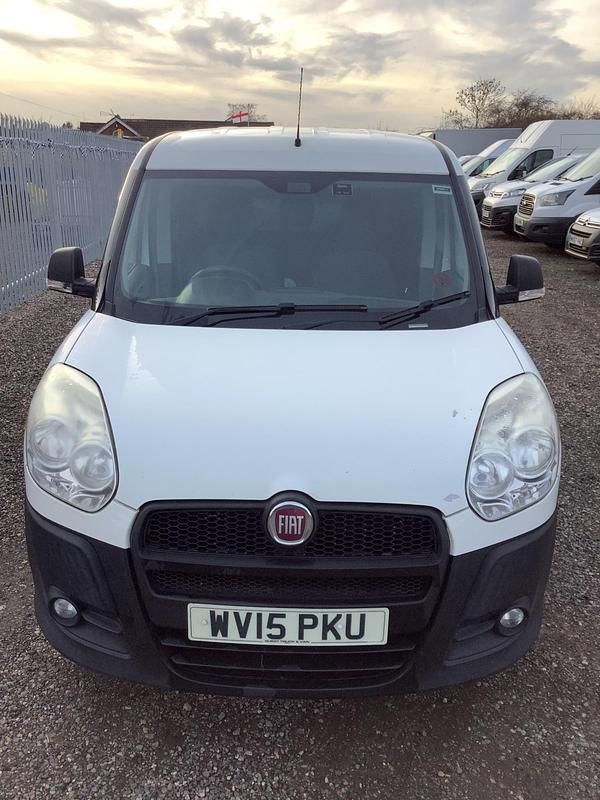 Used Fiat Doblò Active 2015 White MPV