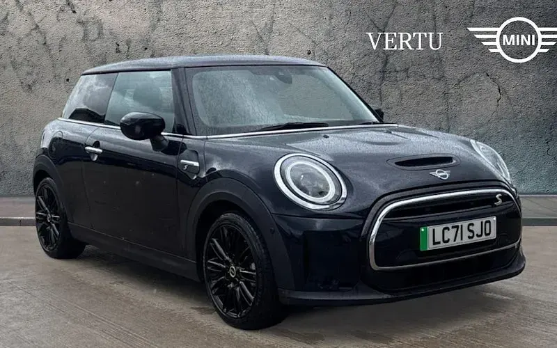 Used Mini Cooper Level 3 135 kW (184 HP) 2023 Hatchback