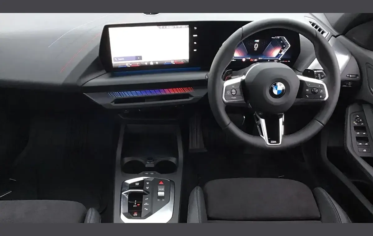 Used BMW 120 M Sport 154 HP (113 kW) 2026 White Hatchback