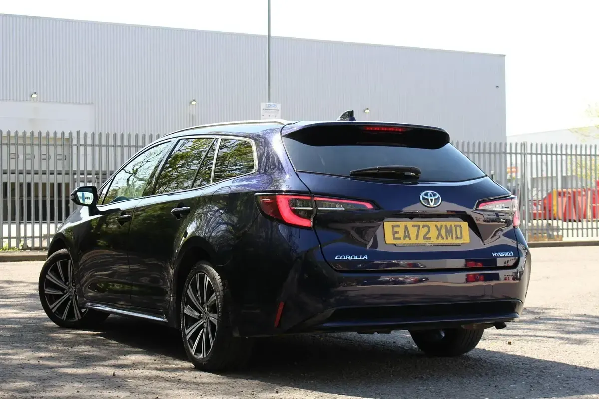 Used Toyota Corolla Design 2022 Blue Estate