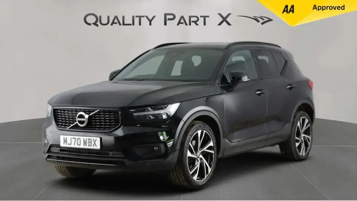 Used Volvo XC40 R-Design Pro 197 HP (144 kW) 2020 Black SUV
