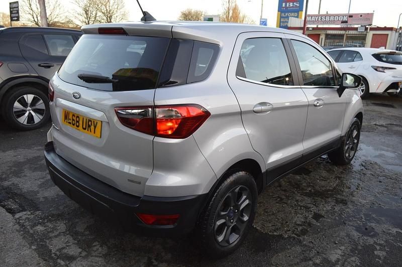Used Ford Ecosport Zetec 125 HP (91 kW) 2018 Silver SUV