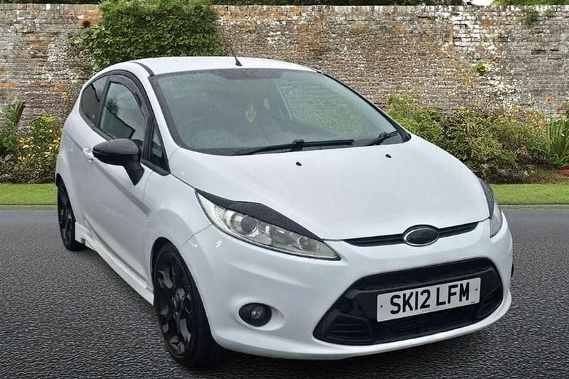 White Used 2012 Ford Fiesta Metall Hatchback | £2,782 (Good price) - Image 1/1