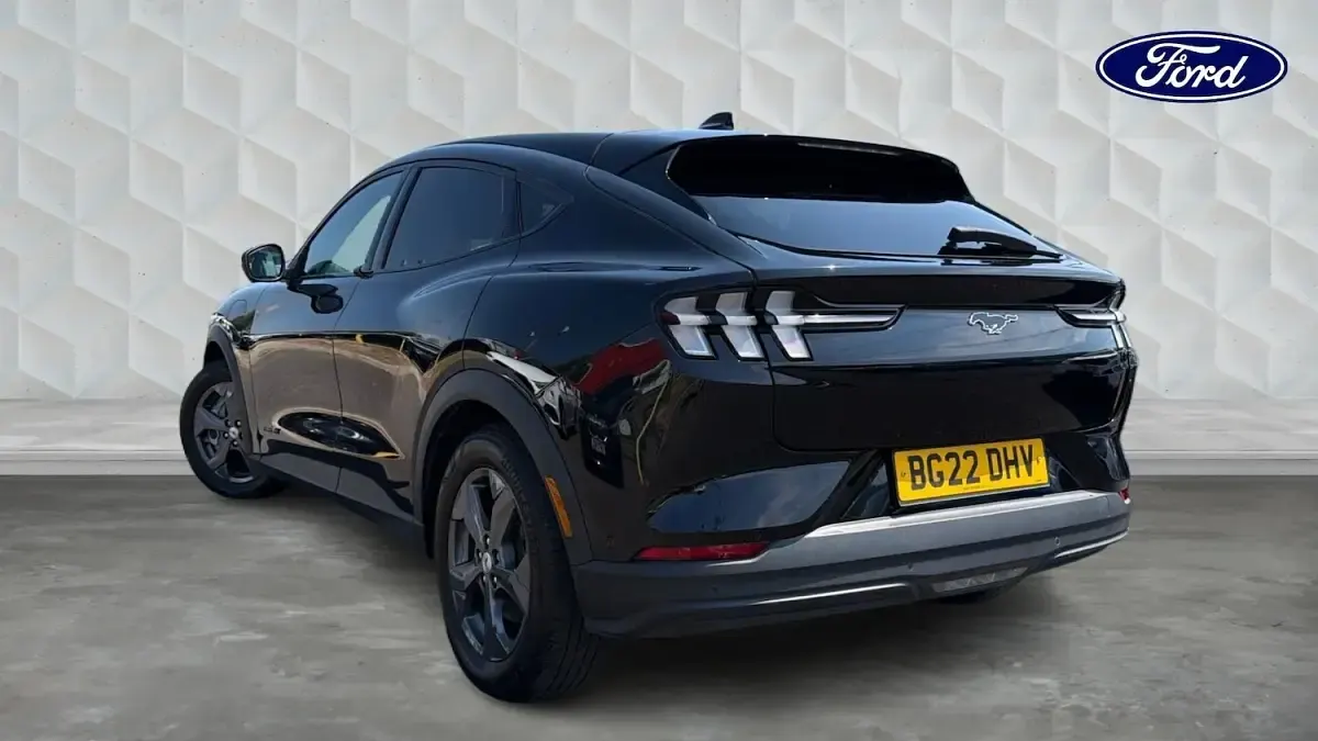 Used Ford Mustang Mach-E Extended Range 91 kW (124 HP) 2022 Absolute black SUV