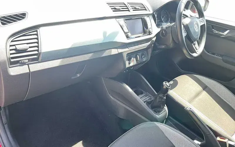 Used Skoda Fabia Colour Edition 95 HP (69 kW) 2018 Hatchback