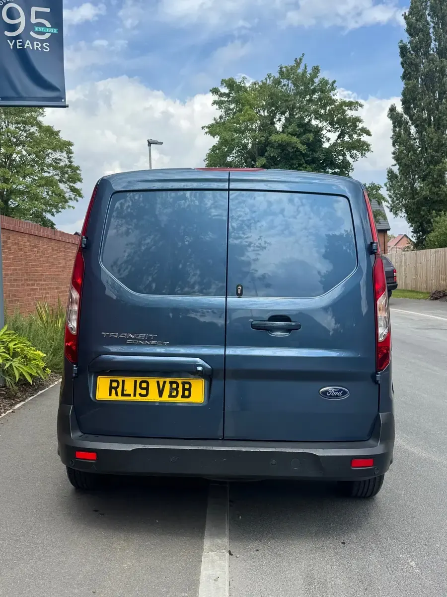 Used Ford Transit Connect Limited 120 HP (88 kW) 2019 Blue MPV