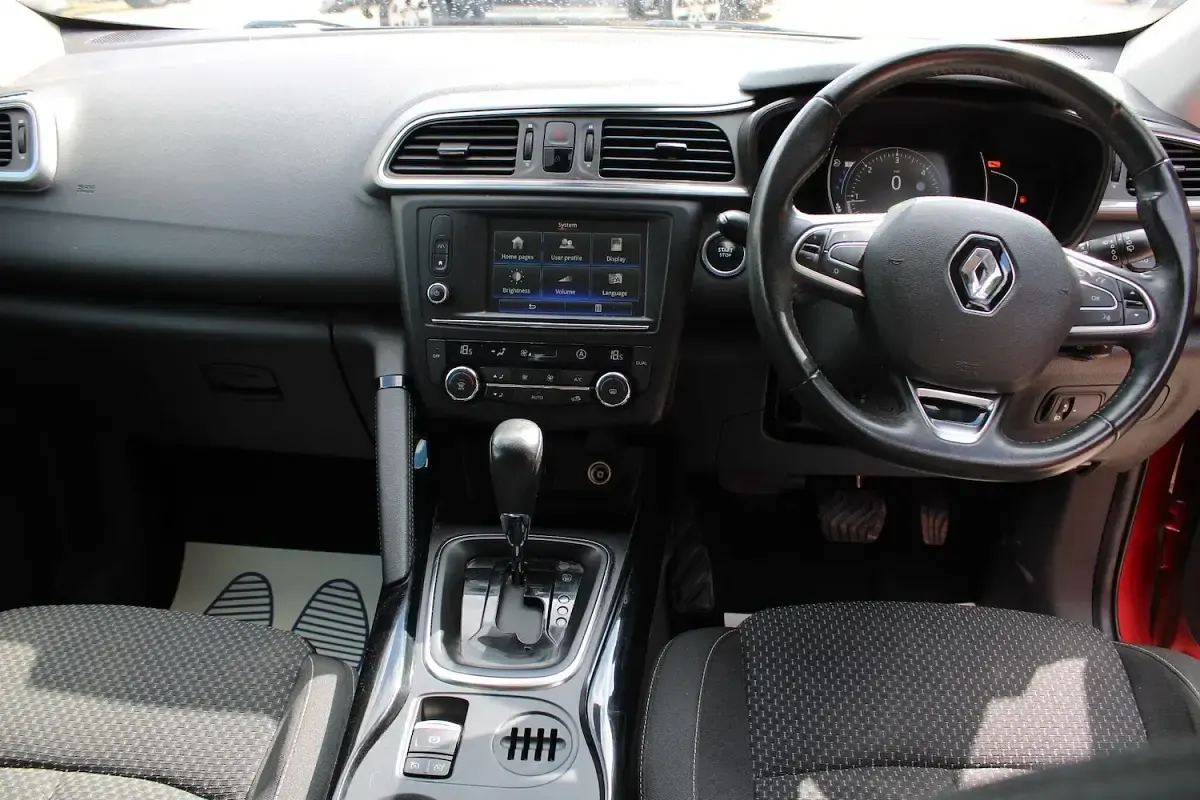 Used Renault Kadjar Dynamique 110 HP (80 kW) 2016 Red SUV