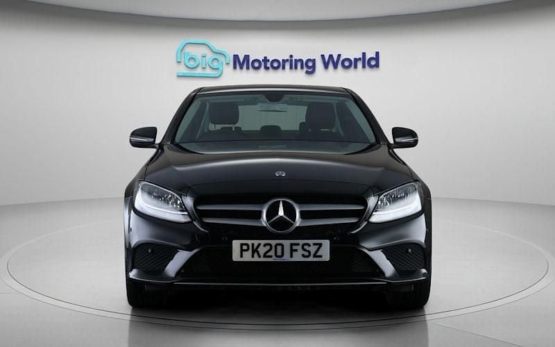 Used Mercedes C180 SE 156 HP (114 kW) 2020 Black Sedan