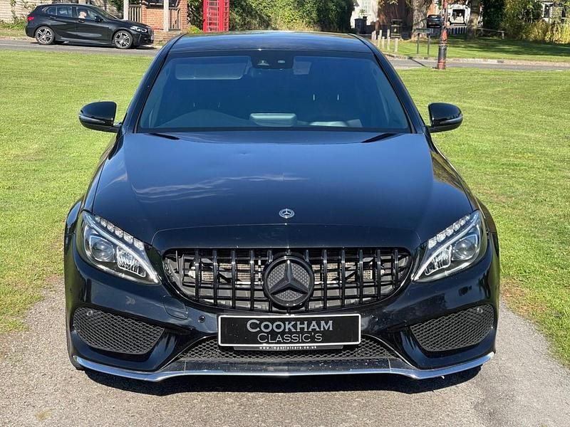 Used Mercedes C220 AMG Line Premium Plus 170 HP (125 kW) 2018 Black Sedan