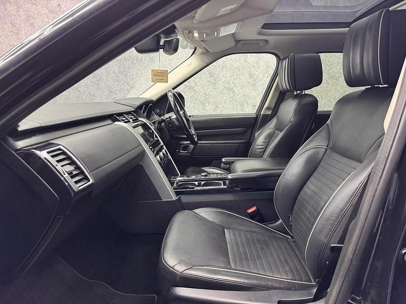 Used Land Rover Discovery 5 HSE Luxury 2017 Black SUV