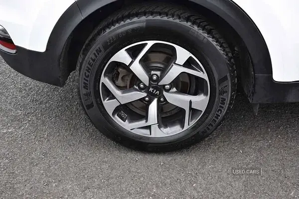 Used Kia Sportage 136 HP (100 kW) 2021 White SUV