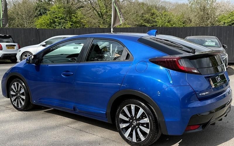 Used Honda Civic SE Plus 141 HP (103 kW) 2016 Blue Hatchback