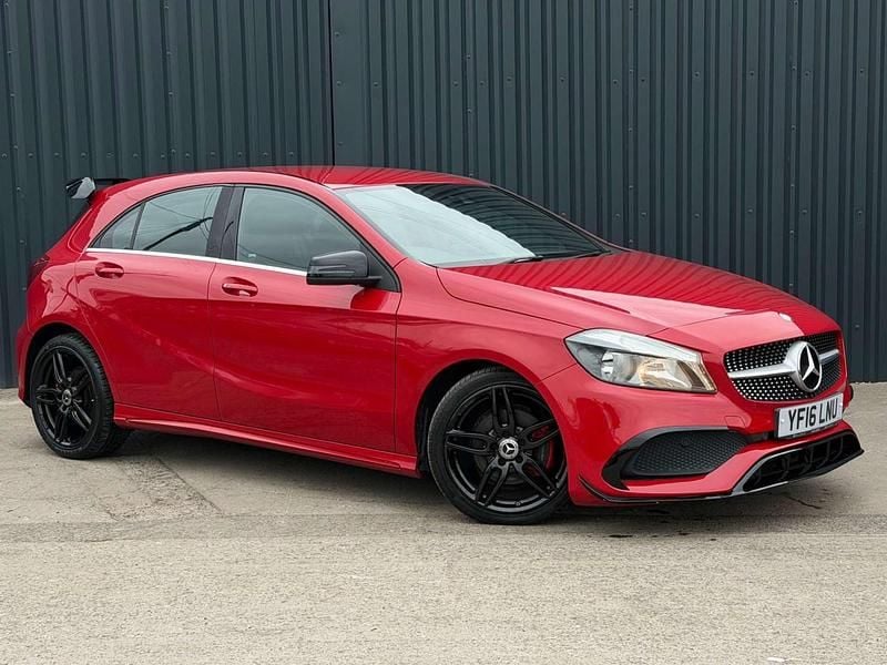 Used Mercedes A180 AMG line 2016 Red Hatchback
