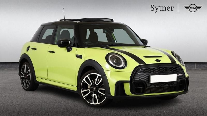 Usado Mini Cooper S Hatch 176 HP (129 kW) 2023 Amarelo Citadino