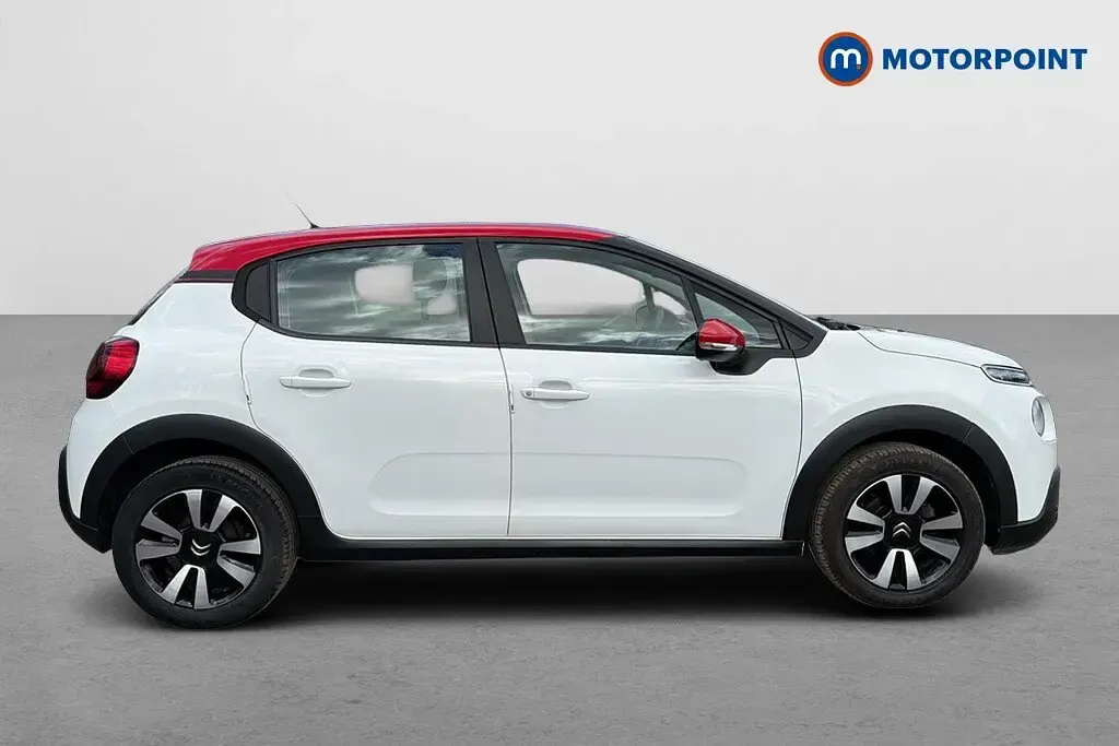 Used Citroën C3 Feel 83 HP (61 kW) 2019 White Hatchback