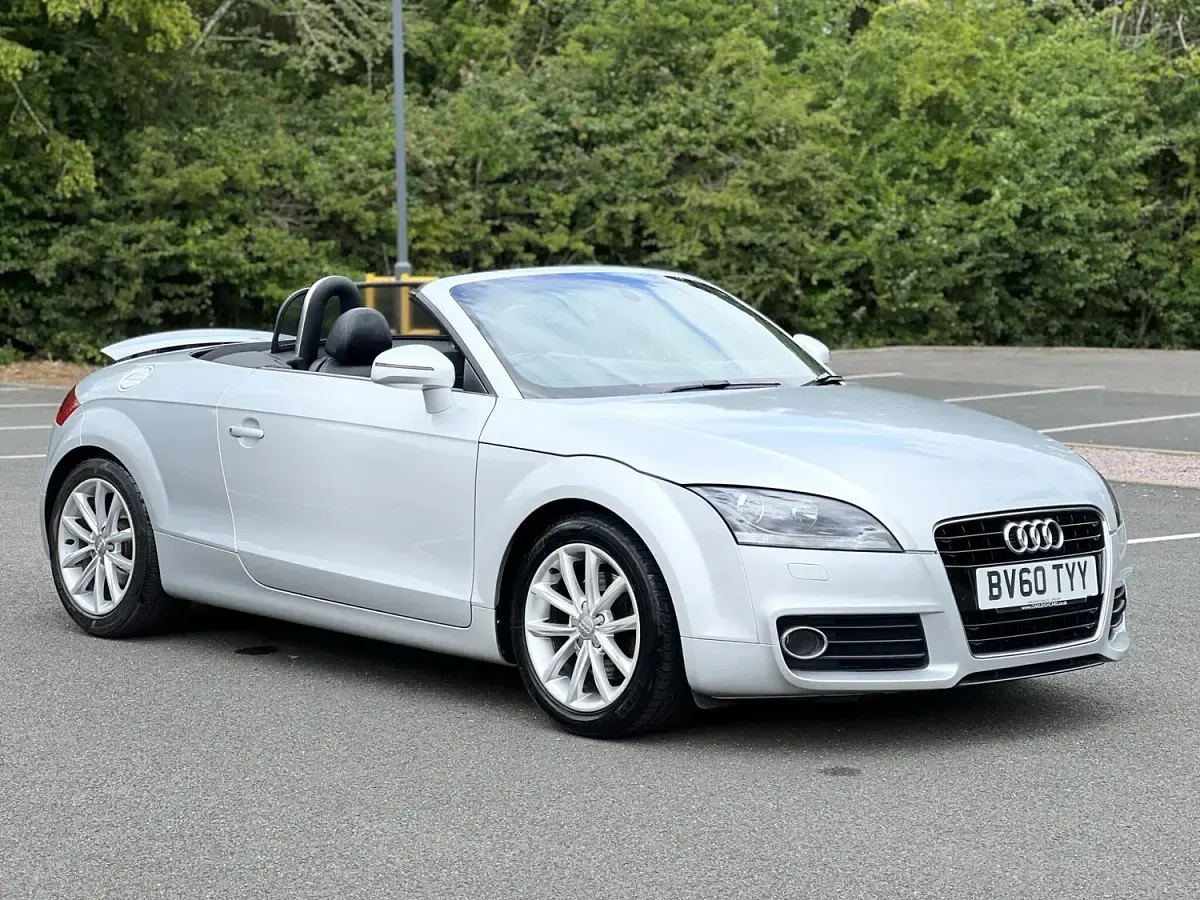 Used Audi TT Design 160 HP (117 kW) 2010 Silver Coupe