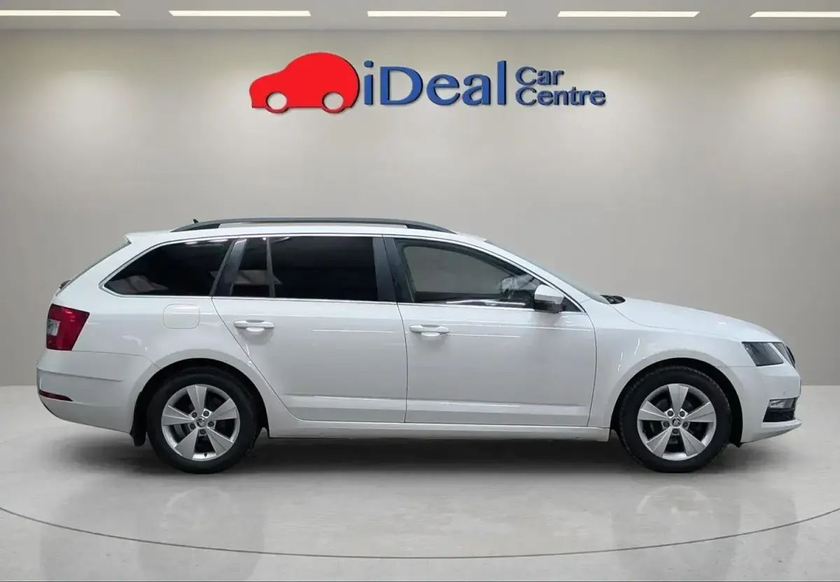 Używany Skoda Octavia SE Technology 115 KM (84 kW) 2018 Żółty Kombi