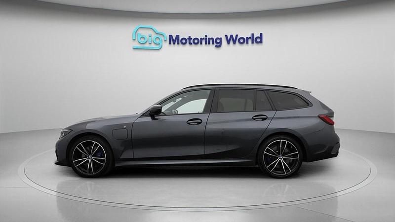 Used BMW 330e M Sport 292 HP (214 kW) 2021 Grey Estate