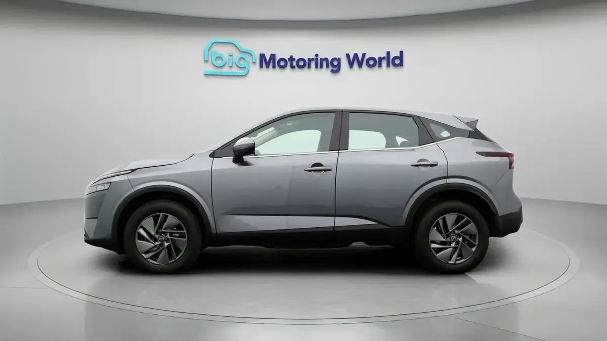 Used Nissan Qashqai Acenta Premium 2024 Grey SUV