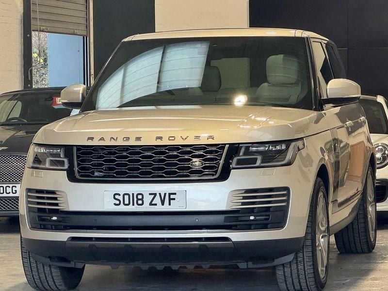 Used Land Rover Range Rover Vogue 258 HP (189 kW) 2018 Gold SUV
