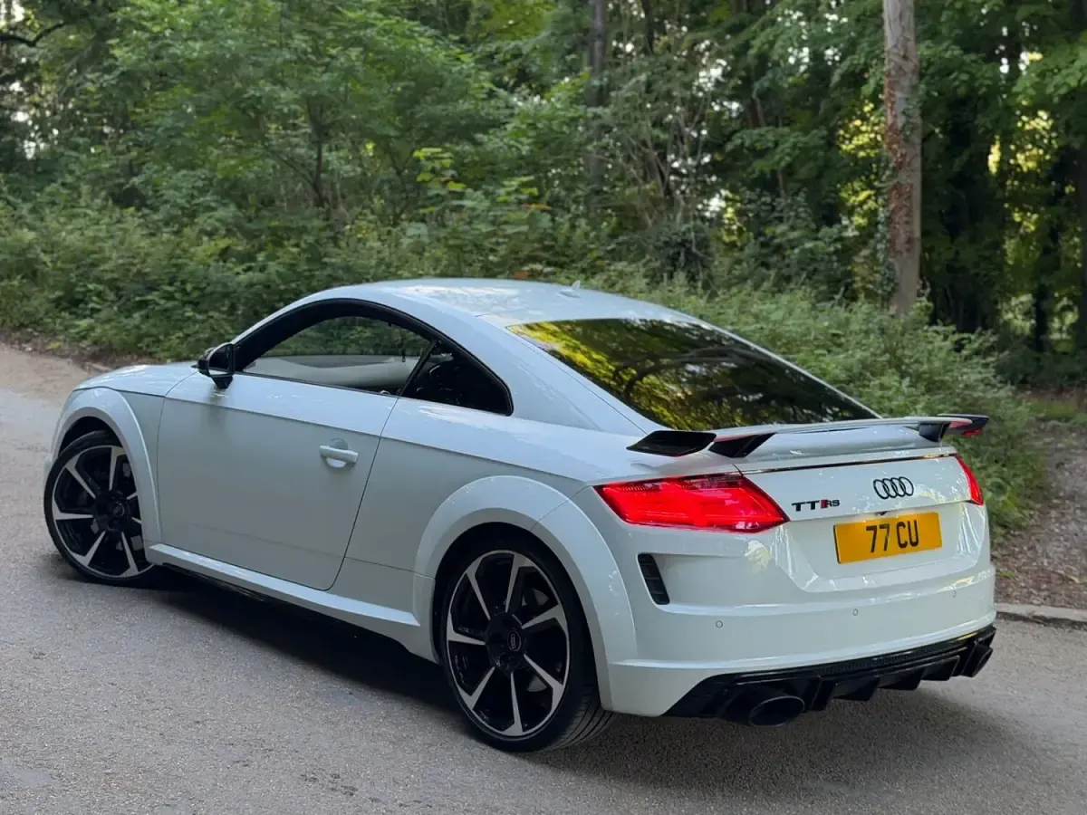 Used Audi TT RS Sport 400 HP (294 kW) 2020 White Coupe