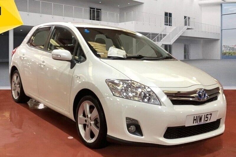 Used 2011 Toyota Auris Hybrid | £7,495 (Good price) - Image 1/1