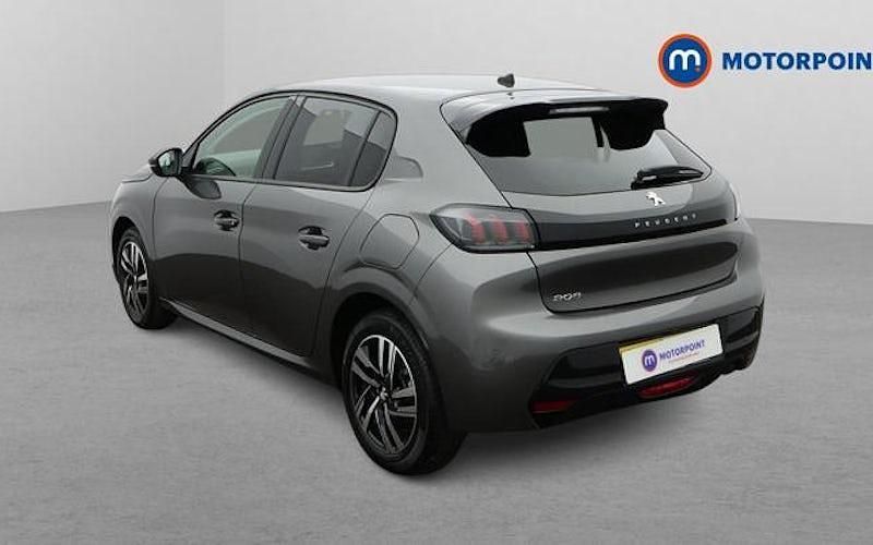 Used Peugeot 208 Allure+ 102 HP (75 kW) 2023 Grey Hatchback
