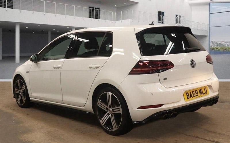 Used VW Golf VII R 300 HP (220 kW) 2020 White Hatchback