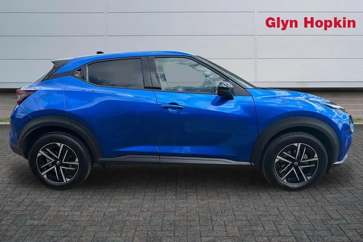 Used Nissan Juke N-Connecta 114 HP (83 kW) 2026 Blue SUV