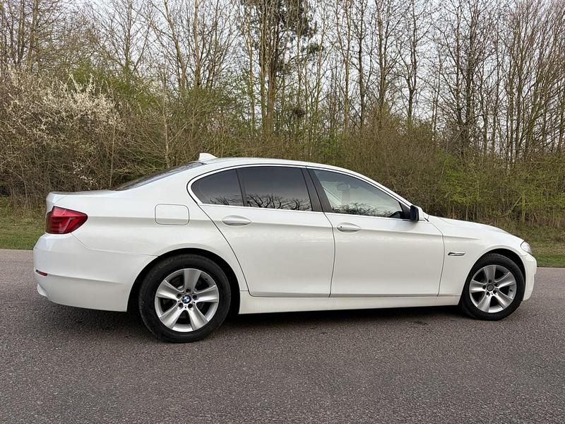 Used BMW 520 2011 White Sedan