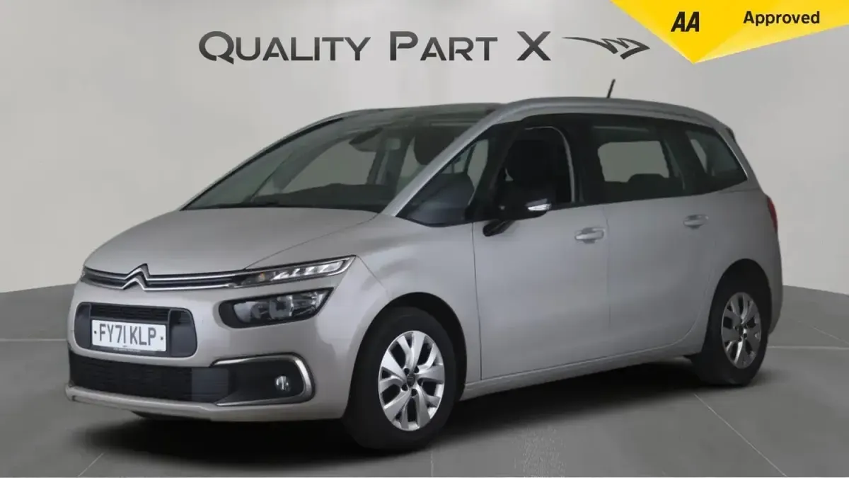 Used Citroën Grand C4 Picasso Live 130 HP (95 kW) 2021 Beige MPV