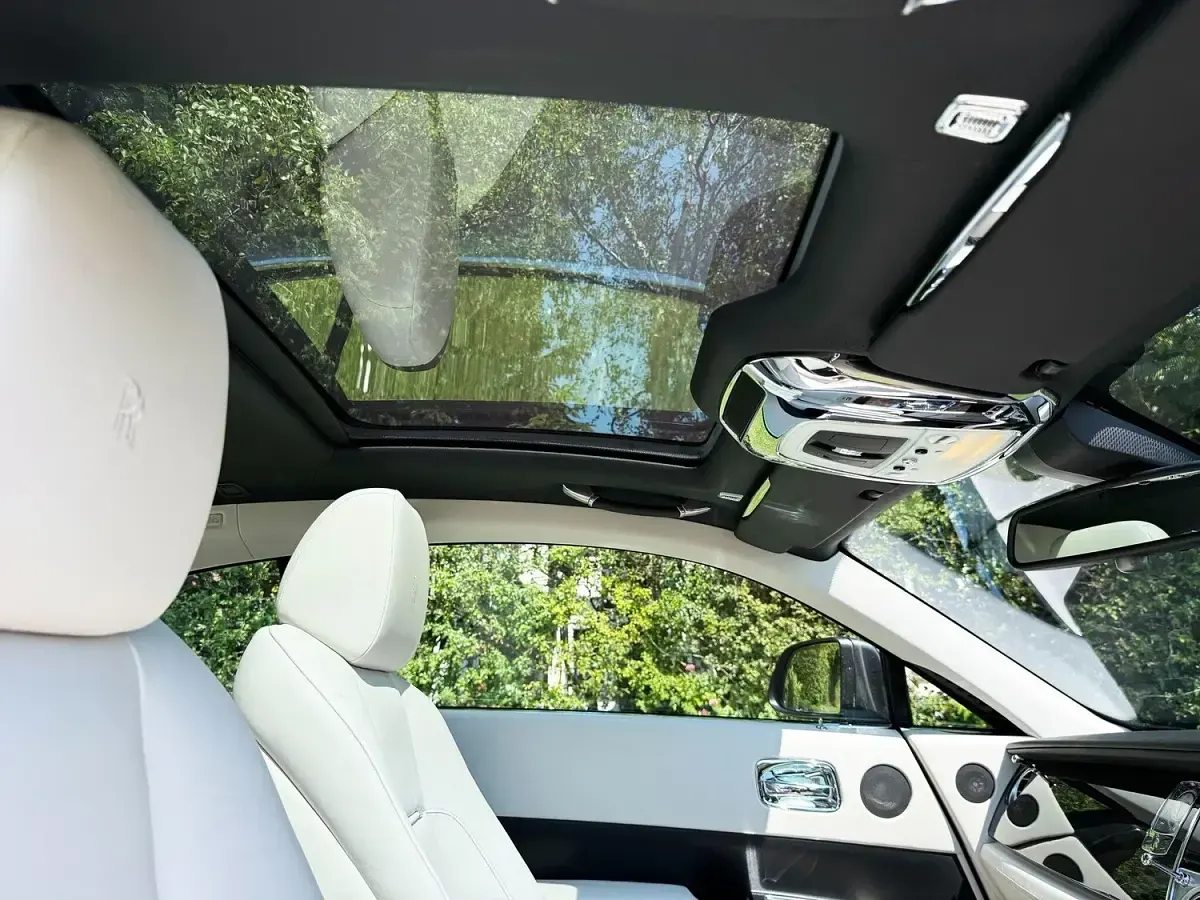 Used Rolls Royce Wraith 632 HP (464 kW) 2014 Grey Coupe