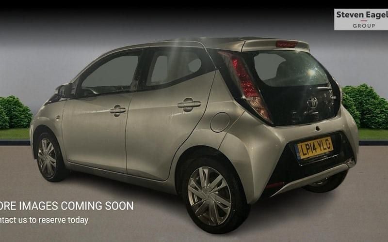 Used Toyota Aygo x-press 69 HP (50 kW) 2016 Hatchback